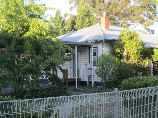 44 Walnut Street, VIC 3757