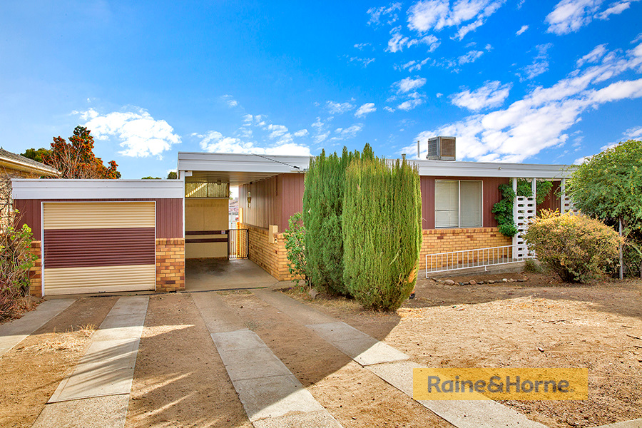 87 Hillvue Road, Tamworth NSW 2340 Allhomes