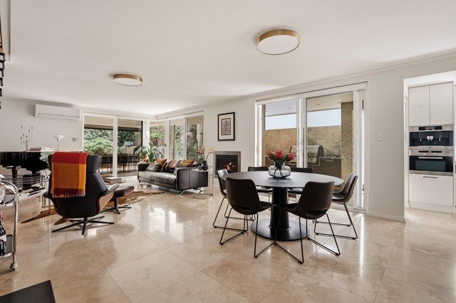 5/9-11 Wingfield Avenue, WA 6009