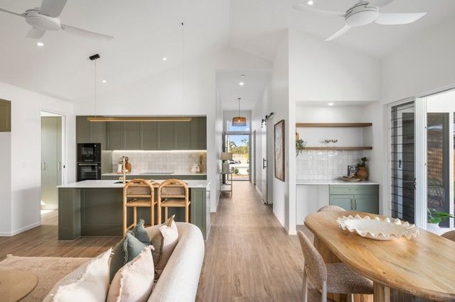 14 Kingswick Crescent, QLD 4818