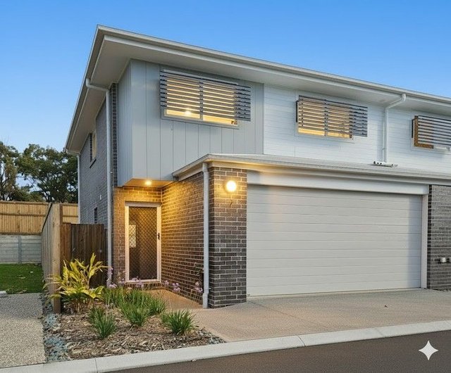 3/5 Royal Street, QLD 4503