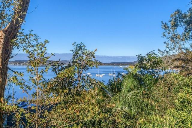 2/15C Sandstone  Crescent, NSW 2250