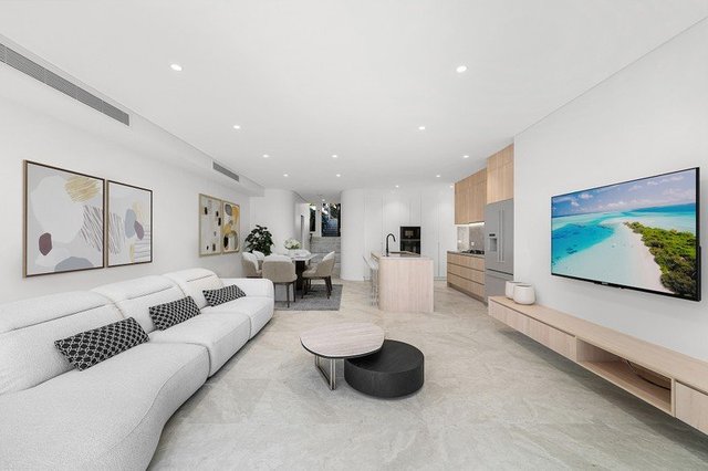 6A Mirrabooka Crescent, NSW 2036