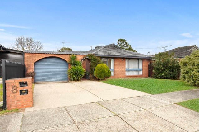 8 Fenfield Street, VIC 3977