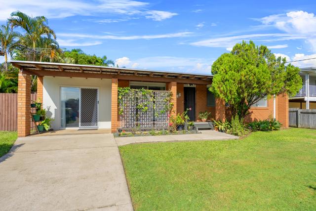 45 Amersham Street, QLD 4021