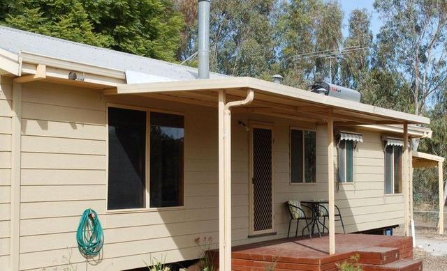 16a Berry Brow Road, WA 6562