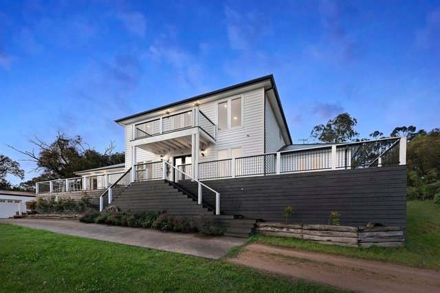 5 Cleves  Road North, VIC 3756