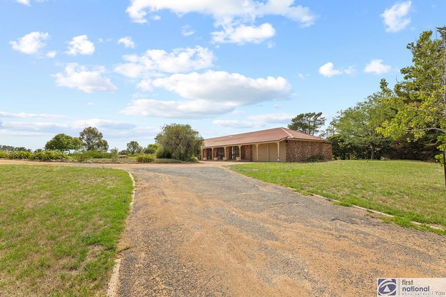 18 Cusack Place, NSW 2582