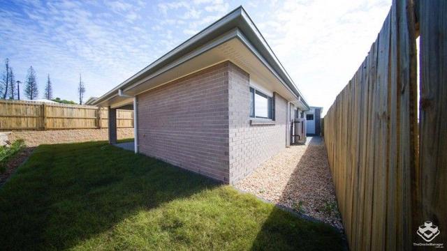 3 Woodrose Circuit, QLD 4209