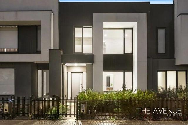 20 Lamington Walk, VIC 3750