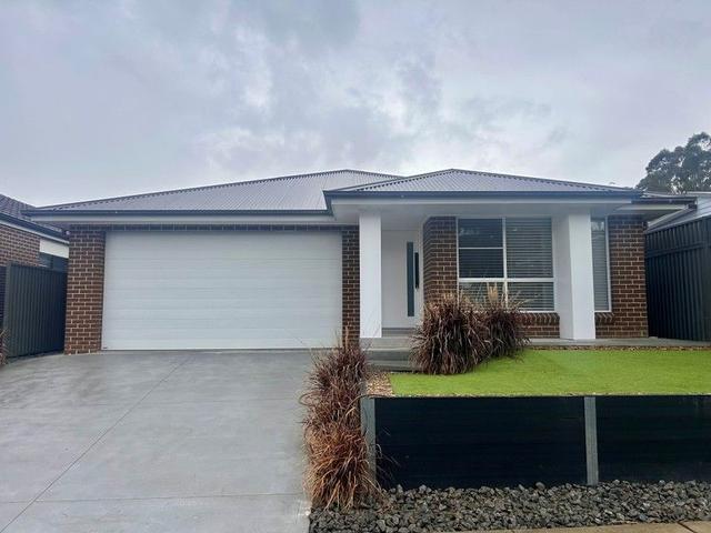 27 Storkbill Avenue, NSW 2565
