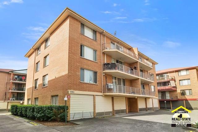 116/2 Riverpark Drive, NSW 2170