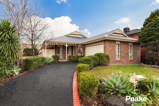 18 Cunneen Crescent, VIC 3806