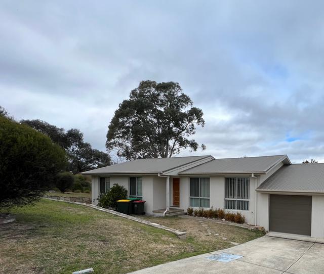 1A Merriman Crescent, ACT 2904