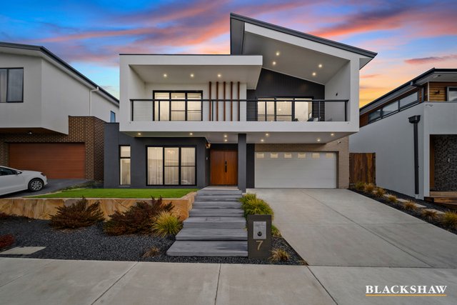 7 Trinca Street, ACT 2611