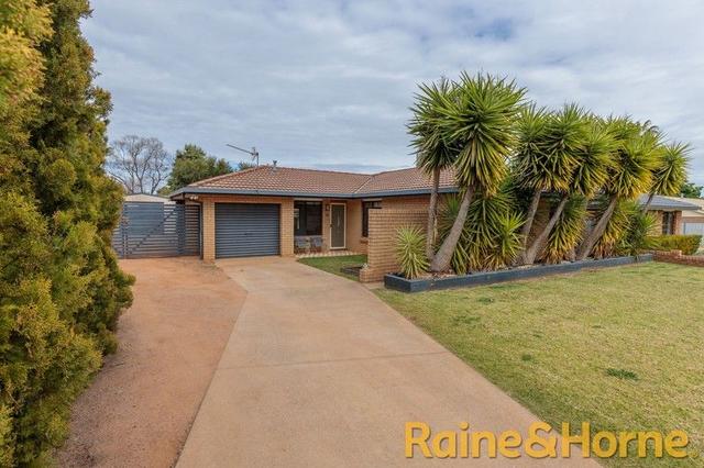 20 Lindsay Place, NSW 2830