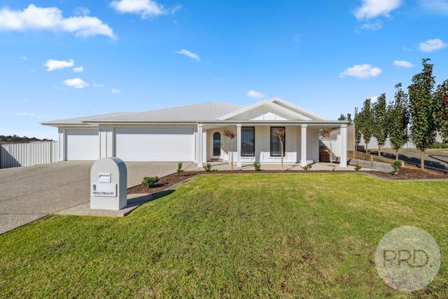 9 Mitta Mitta Place, NSW 2650