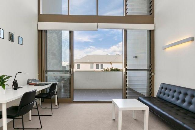 14/22 Heirisson Way, WA 6163