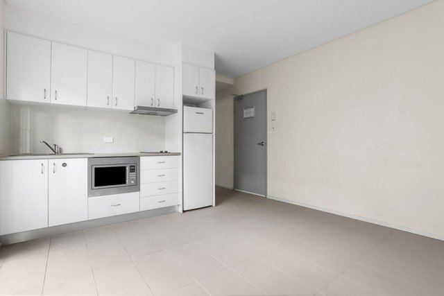1/59 Liverpool  Road, NSW 2131