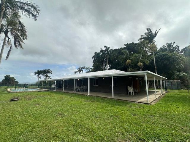 10 Rollinson Road, QLD 4741