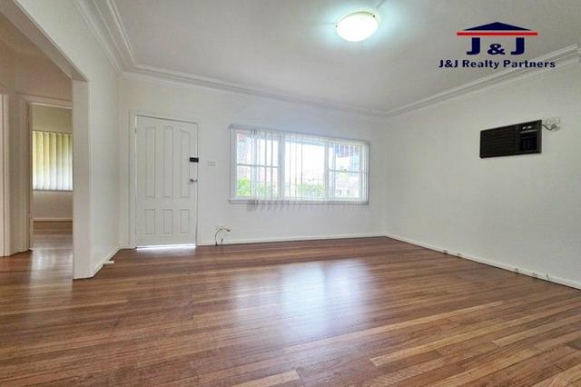 68 Duckmallois Ave, NSW 2148