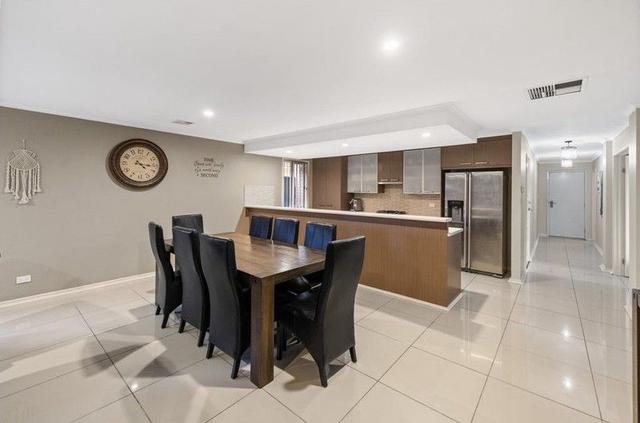 5 Bright Court, SA 5114