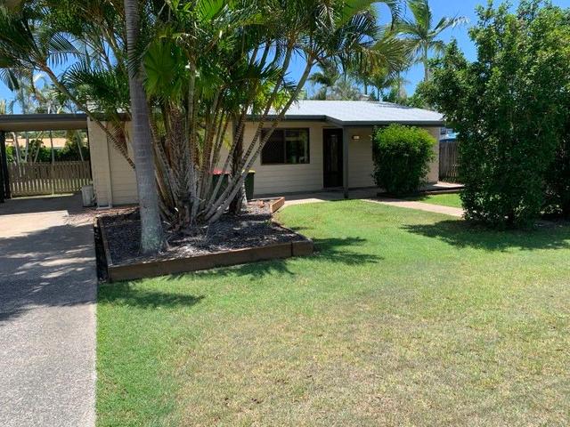 13 Owen Crescent, QLD 4655