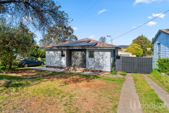 6 Karri Crescent, NSW 2620