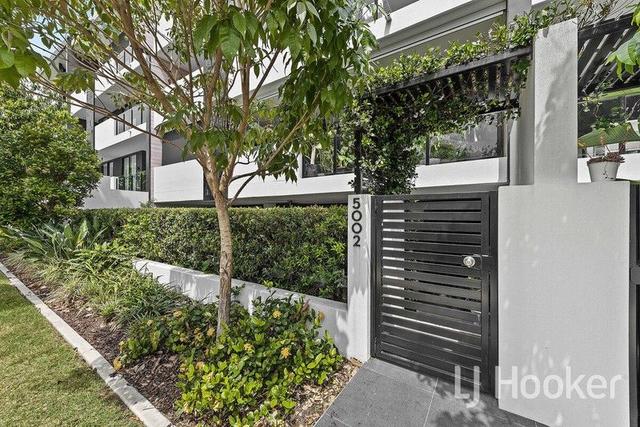 5002/172 Venner Road, QLD 4104