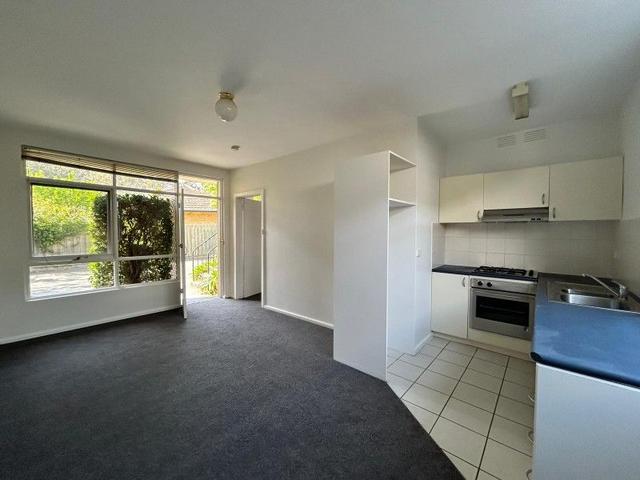 1/41 Normanby Road, VIC 3161