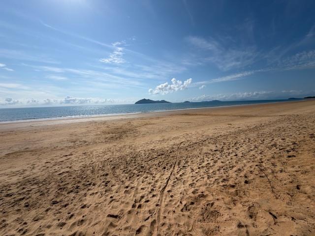 16 Royal Palm Dr, QLD 4852