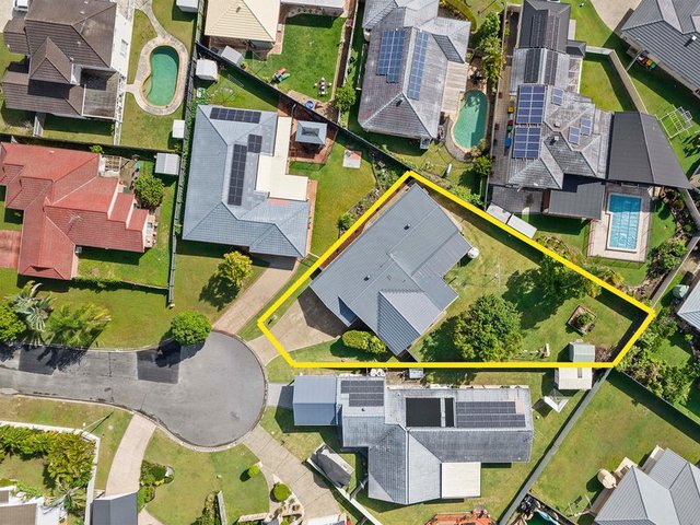 10 Mallee Court, QLD 4035