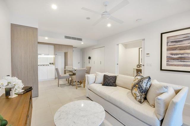 2024/123 Cavendish Road, QLD 4151