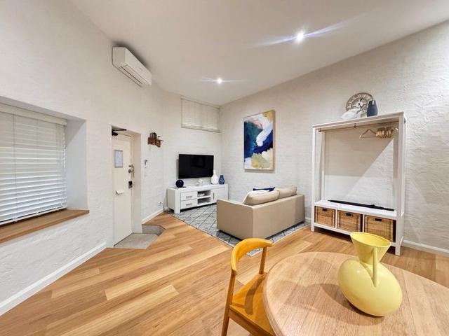 1A/87-89 Darling Street, NSW 2037