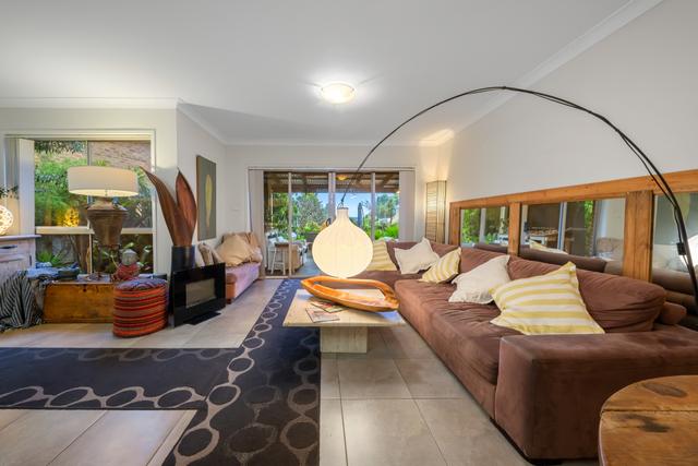8 Mirrabooka Crescent, NSW 2036