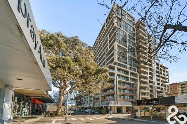 1311/40 Hall  Street, VIC 3039