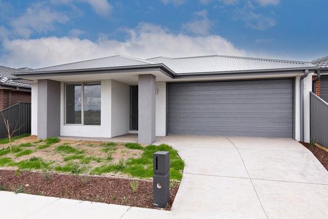 14 Goldfinch Road, VIC 3358
