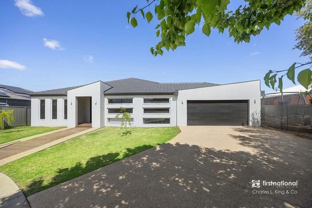 10 Westin Place, VIC 3564