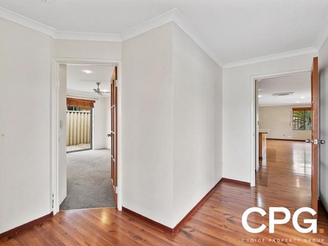2 Caprice Pass, WA 6168