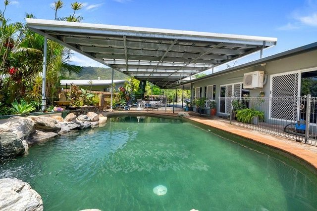 2 Coughlan Close, QLD 4865