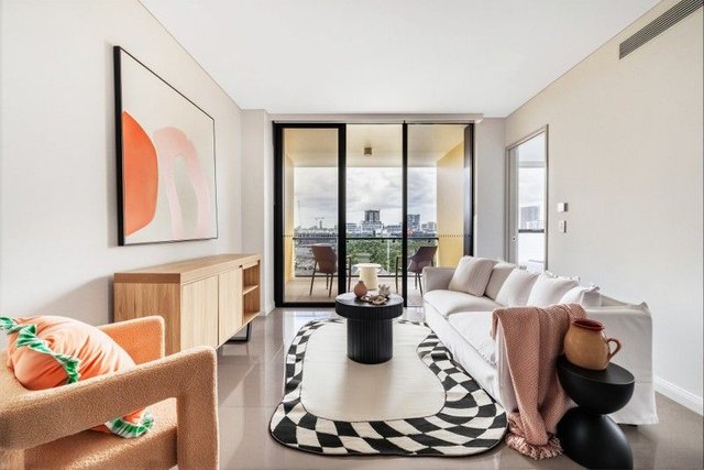 1008/5 Joynton Avenue, NSW 2017