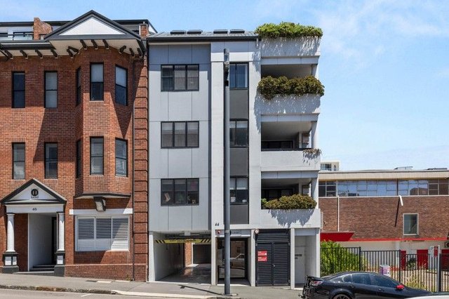 201/44 Watt Street, NSW 2300