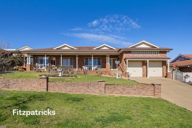 6 Wandoo Place, NSW 2650