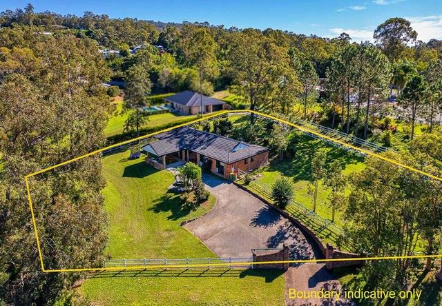2/80 Wallandra Road, QLD 4213