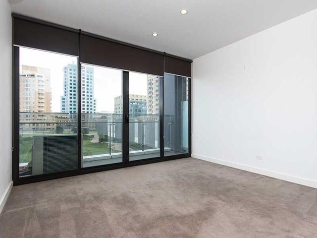 211/31 Malcolm Street, VIC 3141