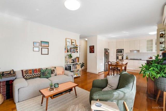 4/3 Kireep Road, VIC 3103