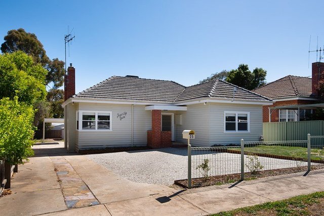 25 Hammer Street, VIC 3550