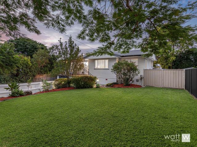 25 Chingford Street, QLD 4032