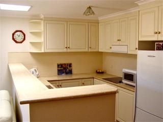 Kitchen (2012-04-20)