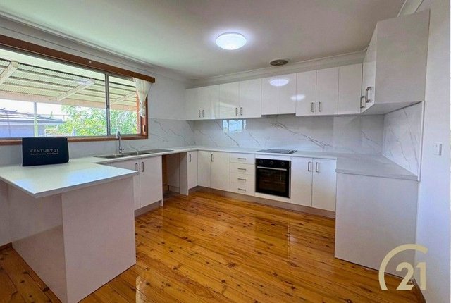 21 Lough Avenue, NSW 2161
